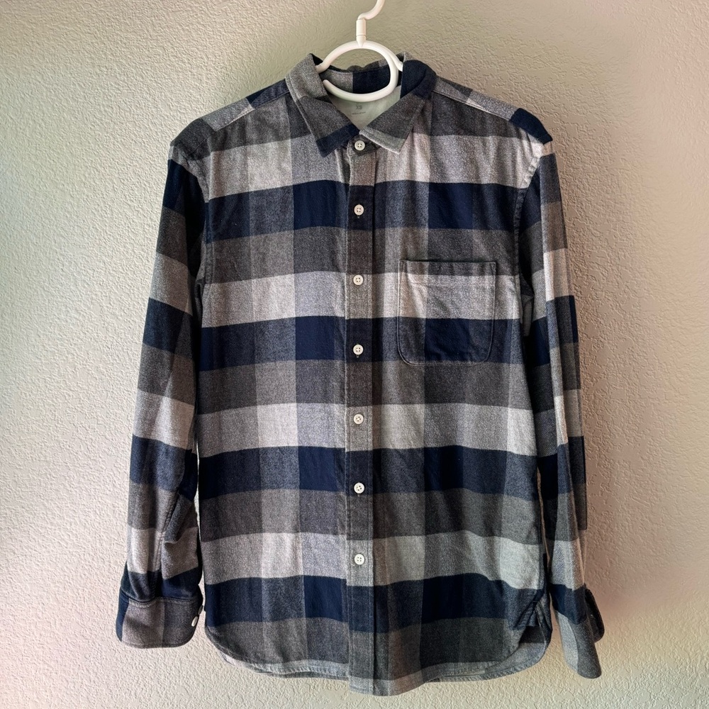 Uniqlo flannel - men’s XS